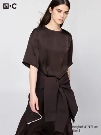 Chemisier court oversize en satin pour femme | Manches courtes Chemisier court oversize en satin pour femme | Manches courtes