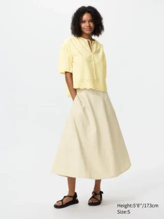 Chemisier à manches courtes brodé pour femme Chemisier à manches courtes brodé pour femme