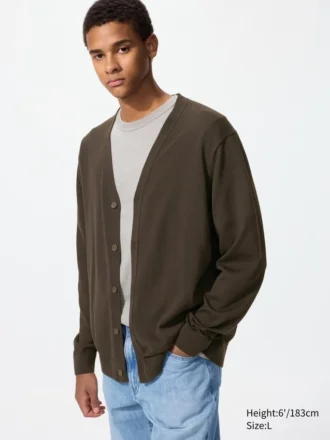 Gilets tricotés à col en V pour homme