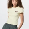 Mini-t-shirt graphique Disney/Pixar pour femme UT Mini-t-shirt graphique Disney/Pixar pour femme UT