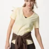 T-shirt à col en V en coton flammé pour femme T-shirt à col en V en coton flammé pour femme