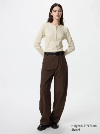 T-shirt à col henley côtelé pour femme