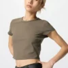T-shirt court AIRism Soft pour femme