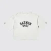 T-shirt graphique court Babymonster UT pour femme | Col en V