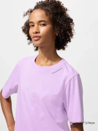 T-shirt graphique Magic for All Timeless UT pour femme