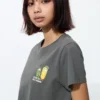 T-shirt graphique Mofusand UT pour femme