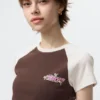 T-shirt graphique pour femme « Cheerful Characters UT »