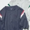 T-shirt unisexe à col Henley
